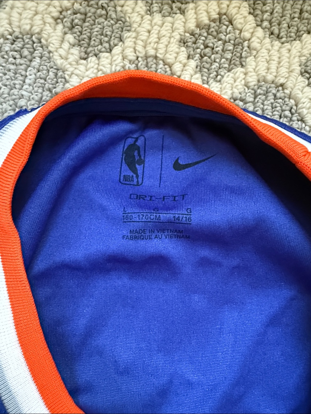Youth New York Knicks Jalen Brunson 11 Nike Blue Swingman Jersey - Icon Edition - Picture 4 of 7